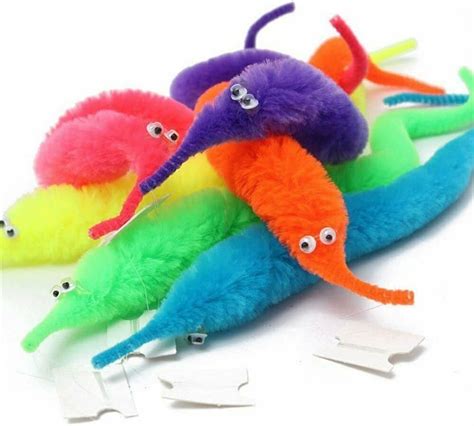 Mgic worm toy